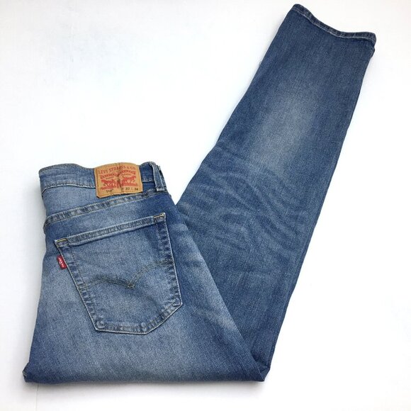 Levi's 559 Jeans Men's Relaxed Straight Leg Jeans size 32 x 34 - Picture 1 of 9